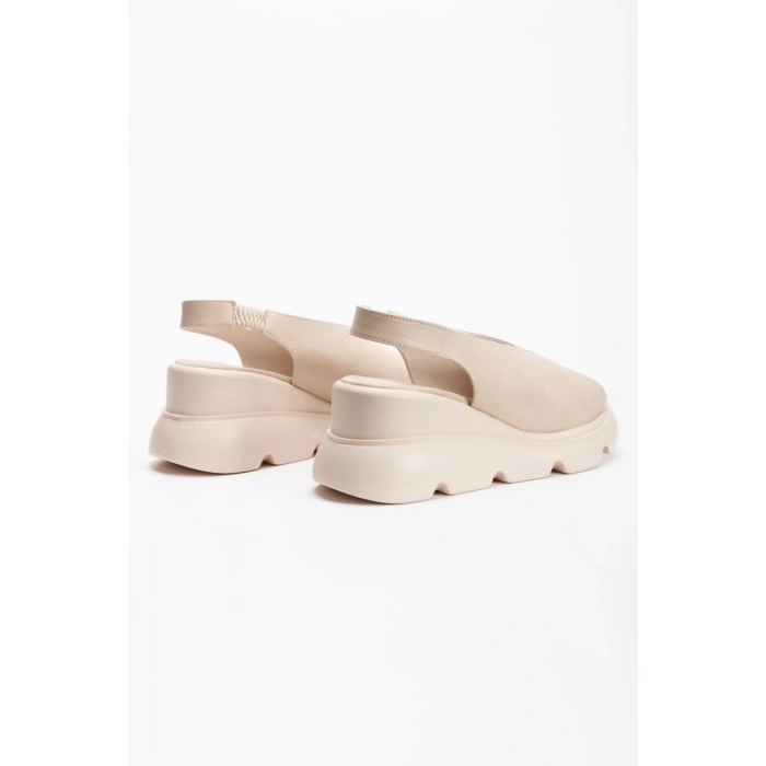 Kadın Kalın Tabanlı Günlük Sandalet Bej