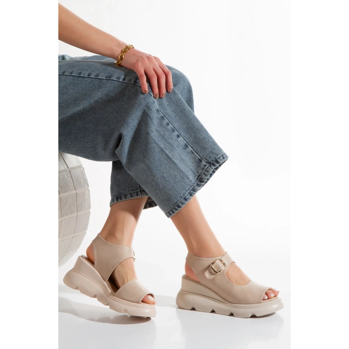 Kadın Kalın Tabanlı Sandalet Nude