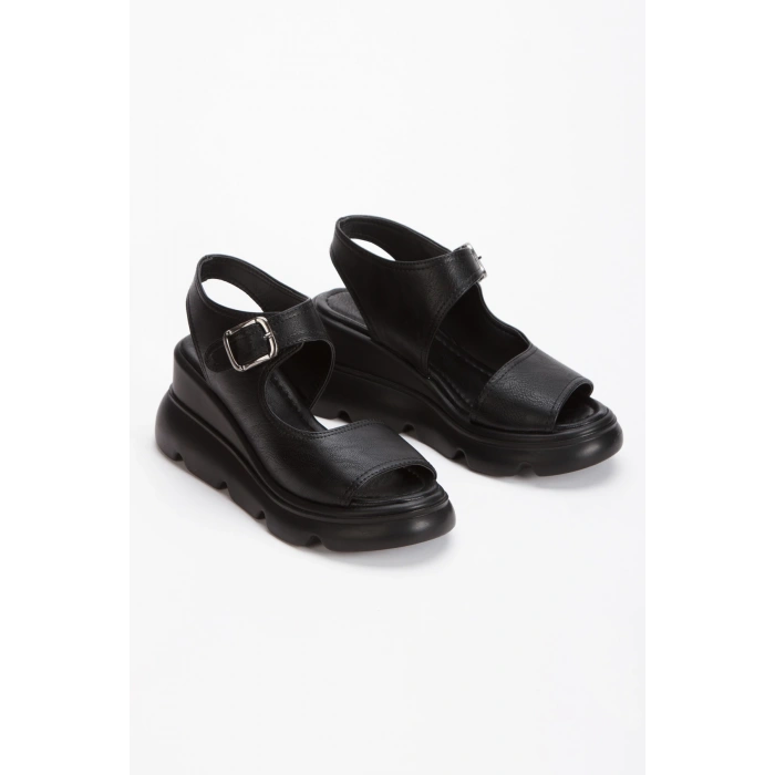 Kadın Kalın Tabanlı Sandalet Siyah