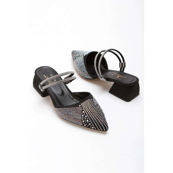 Kadın Sivri Burunlu Bilekten Ayarlamalı Taş Desenli Ayakkabı