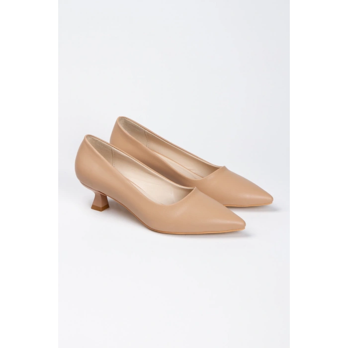 Kadın Sivri Burunlu Kısa Topuklu Stiletto Nude