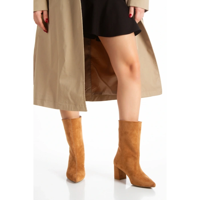 Kadın Taba Süet Kalın Topuklu Fermuarsız Bot