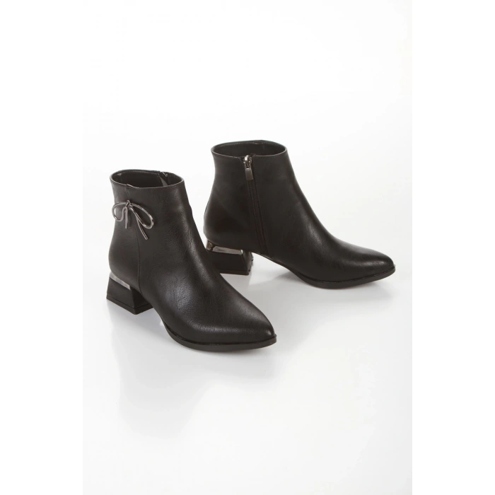 Kadın Tarz Topuklu Sivri Burunlu Bot Siyah