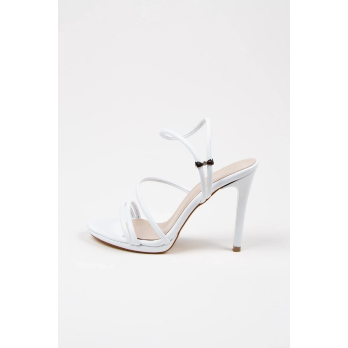 Kadın Yazlık 10 Cm Ince Topuklu Ayakkabı Ve Çanta Takımı Beyaz