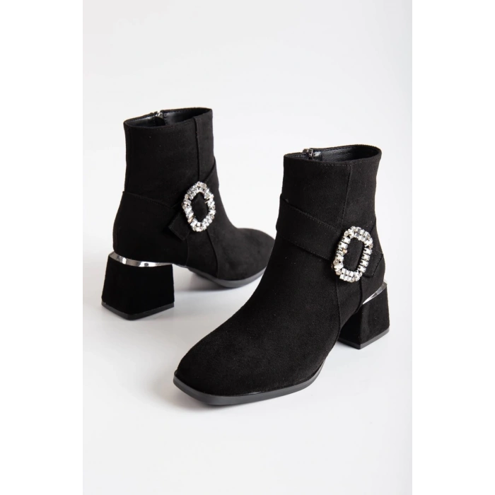Siyah Süet Tarz Topuklu Tokalı Bot