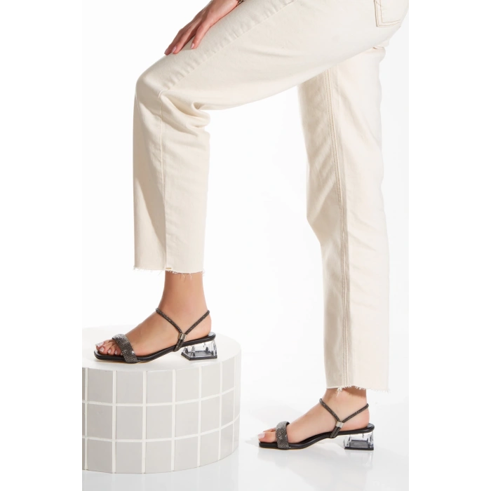 Siyah Taşlı Tek Şeffaf Topuklu Ayakkabı