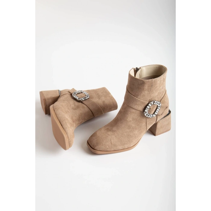 Vizon Süet Tarz Topuklu Tokalı Bot