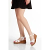Kadın Dolgu Tabanlı Sandalet Beyaz