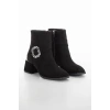 Siyah Süet Tarz Topuklu Tokalı Bot