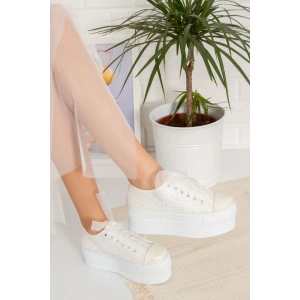 - Kadın Beyaz Dantelli Bağcıklı Yüksek Tabanlı Gelinlik Ayakkabısı