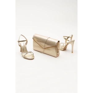Kadın Platform Taşlı Abiye Ayakkabı Ve Çanta Takımı Altın