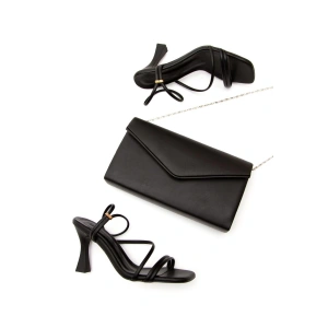 Kadın Yazlık Ince Topuklu Ayakkabı Ve Çanta Takımı Siyah