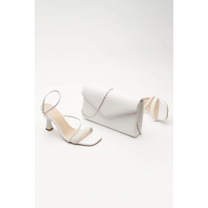 Kadın Yazlık Ince Topuklu Ayakkabı Ve Çanta Takımı Beyaz