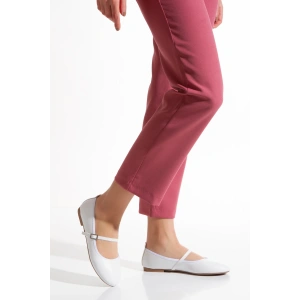 Kadın Hafif Günlük Kemerli Rahat Babet Beyaz