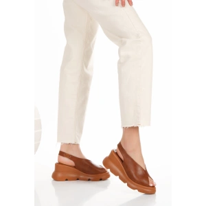 Kadın Kalın Tabanlı Günlük Sandalet Taba