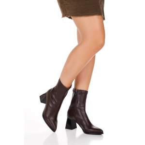 Kahverengi 7 cm Kalın Topuklu Sivri Burunlu Streç Bot