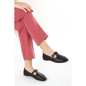 Siyah Tokalı Loafer Makosen Babet