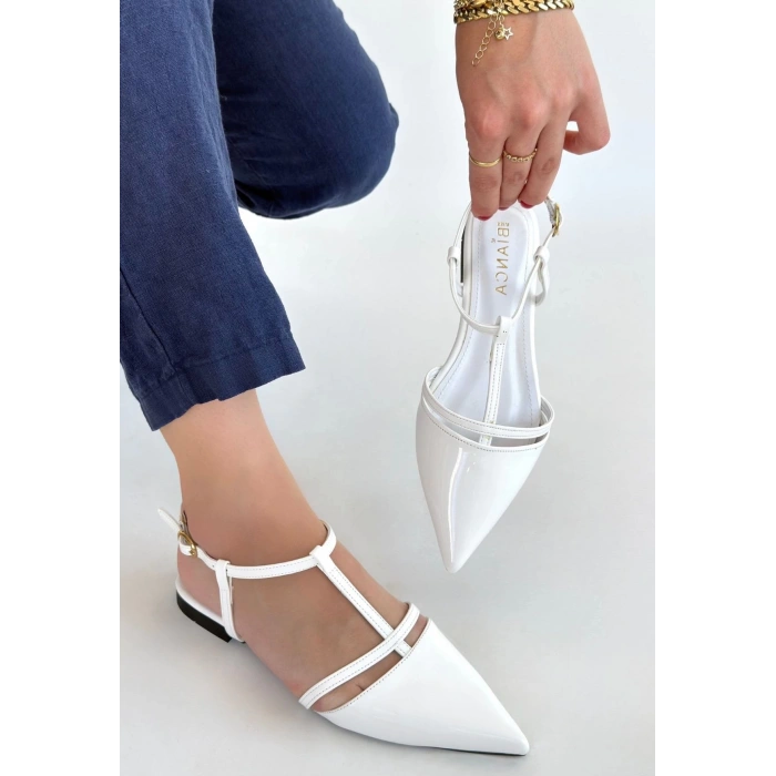 Canca Beyaz Rugan Babet Ayakkabı