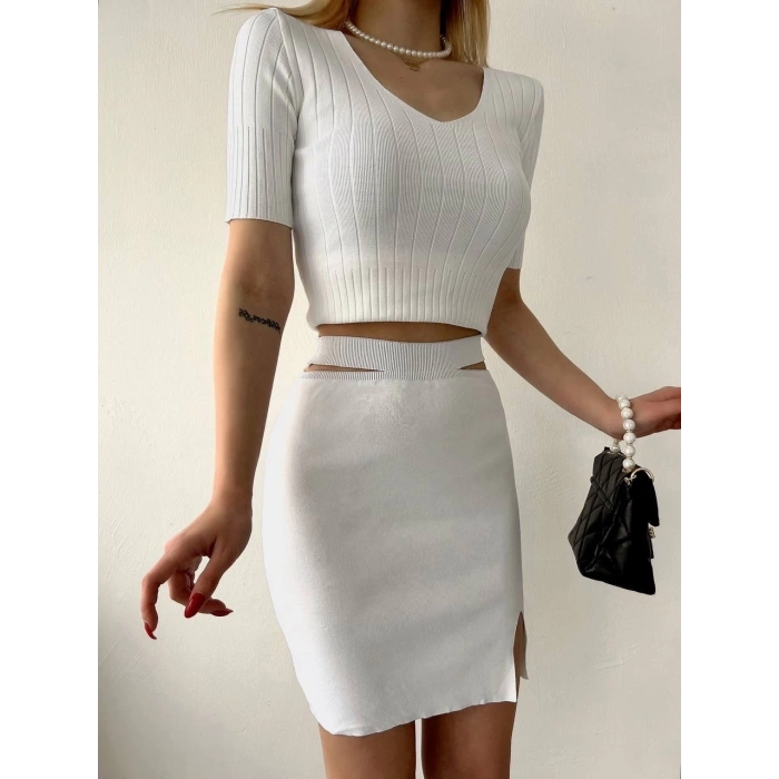 Etekli triko takım beyaz t23107