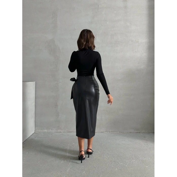 Kuşaklı uzun deri etek siyah h26414