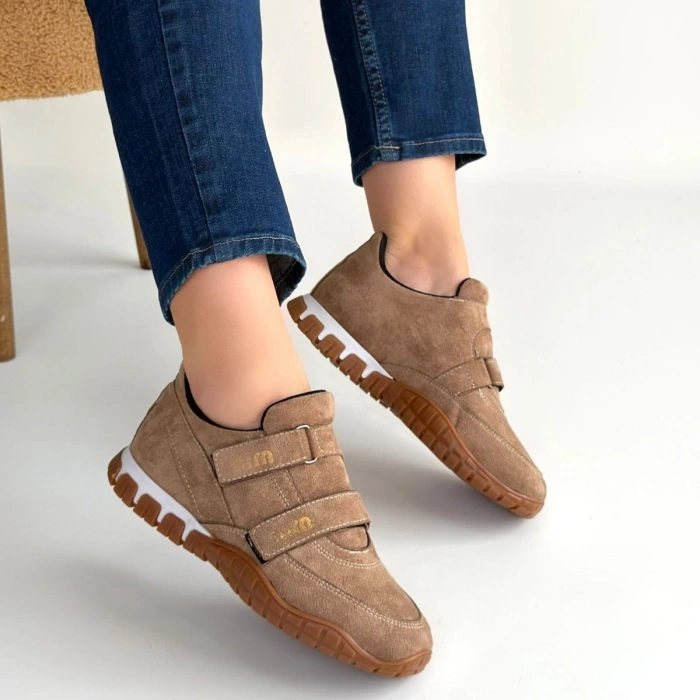 Tunga Bej Süet Cırt Cırtlı Spor Ayakkabı