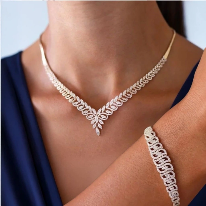 14 Ayar Altın Sarı Sarmaşık Set Takımı