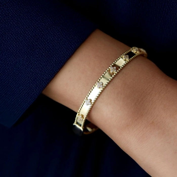 Altın Taşlı Yonca Kelepçe