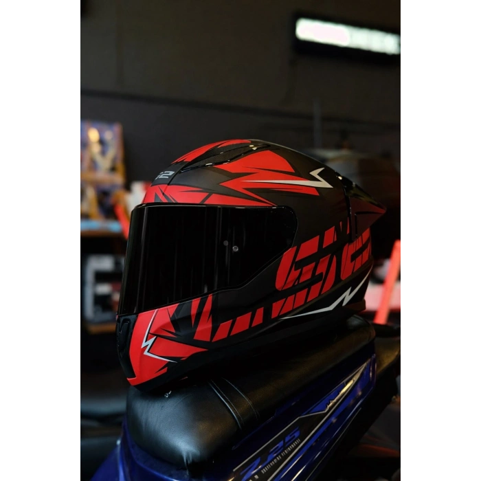 RAPID 2 CROMO MAT SİYAH-KIRMIZI KASK (1 Renkli + 1 Şeffaf Vizörlü)