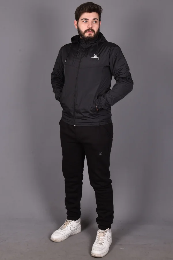 Siyah Fermuarlı ve Cepli İç Astarlı Yağmurluk