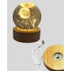 3D Astronot Kristal Küre Gece Lambası USB Ahşap Standlı Dekoratif Işık