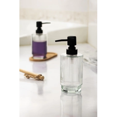 2 Li Bambu Altlıklı Sıvı Sabunluk Seti