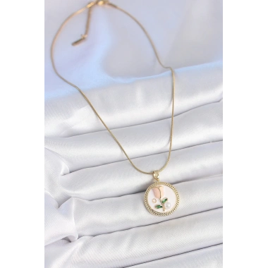 316L Çelik Gold Renk Beyaz Mineli İncili Çiçek İşlemeli Portre Model Kadın Kolye
