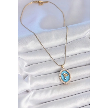 316L Çelik Gold Renk Zincir Mavi Mineli İncili Zirkon Taşlı Çiçek İşlemeli Portre Model Kadın Kolye