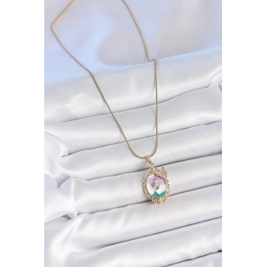 316L Çelik Gold Renk Zincir Mix Renk Mineli Çiçek İşlemeli Zirkon Taş Detaylı Portre Model Kadın Kolye