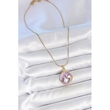 316L Çelik Gold Renk Zincir Mor Mineli İncili Çiçek İşlemeli Portre Model Kadın Kolye