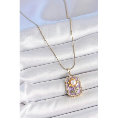 316L Çelik Gold Renk Zincir Mor Mineli İncili Papatya İşlemeli Portre Model Kadın Kolye