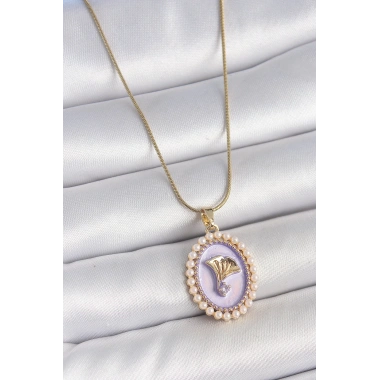 316L Çelik Gold Renk Zincir Mor Mineli İncili Zirkon Taşlı Çiçek İşlemeli Portre Model Kadın Kolye