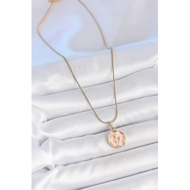 316L Çelik Gold Renk Zincir Pembe Mineli Çiçek İşlemeli Portre Model Kadın Kolye