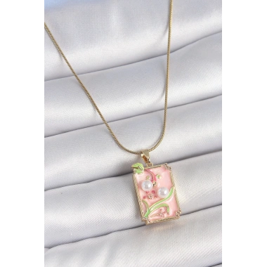 316L Çelik Gold Renk Zincir Pembe Mineli İncli Çiçek İşlemeli Portre Model Kadın Kolye