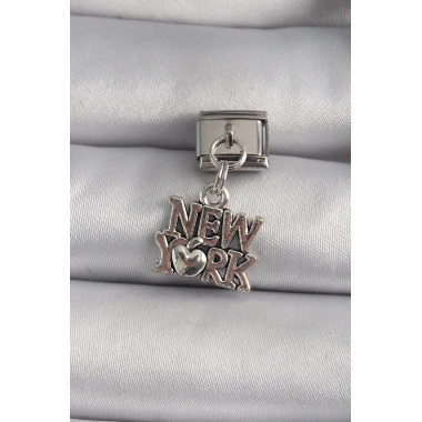 316L Çelik Gümüş Renk Sallantı New York Yazı Model Nomination Charm