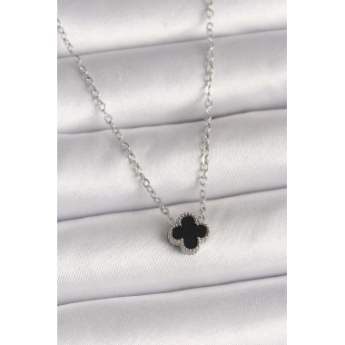 316L Çelik Gümüş Renk Siyah Yonca Model Kadın Kolye