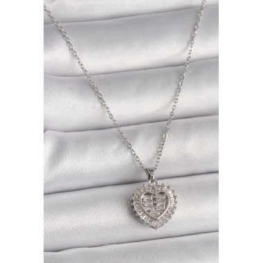 316L Çelik Gümüş Renk Zincir Zirkon Taşlı Kalp Model Kadın Kolye