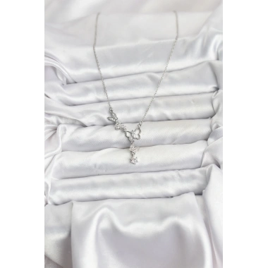 316L Çelik Zincir Gümüş Renk Kelebek Model Kadın Kolye