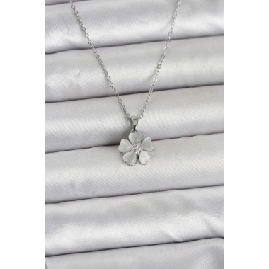 316L Çelik Zincir Gümüş Renk Yonca Model Kadın Kolye