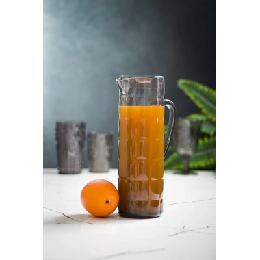 Akrilik Allegra 1,5 Lt Füme Sürahi (Buzdolabı Kapak Rafına Sığar)