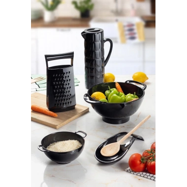 Akrilik Siyah 5 Parça Sürahi & Rende & Süzgeç & Mini Süzgeç & Kaşıklık & Mutfak Çeyiz Seti
