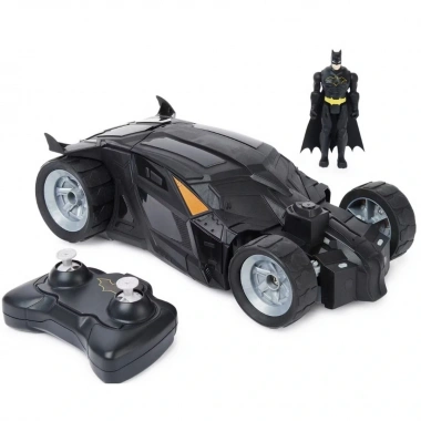 Batman ve Uzaktan Kumandalı Batmobil