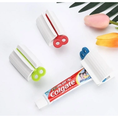 Çevirmeli Diş Macun Sıkacağı 1 Adet (5468)