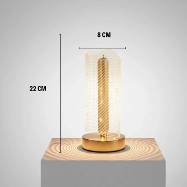 Dalgalı Silindirik Kristal Çizgili Model LED Masa Lambası – Gold Tabanlı, Dokunmatik, 3 Renk Işık Modlu, Şarjlı Modern Dekoratif Gece Lambası (5468)