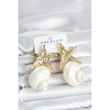 Doğal Deniz Kabuğu ve Gold Renk Yıldız Model Kadın Küpe